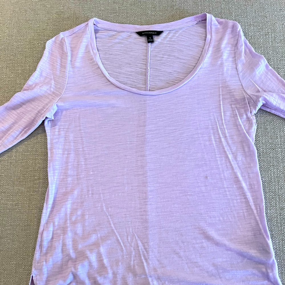 Banana Republic long sleeve tee, Lavendar, size small.  Like new